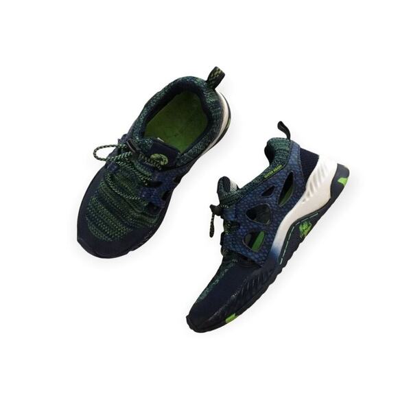 JambuKD Water Sneakers - Picture 1 of 8